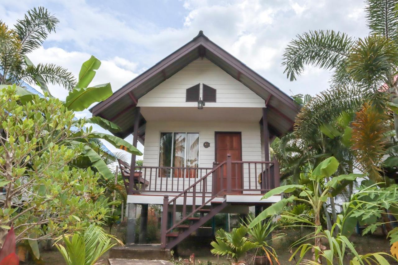 Oyo 1060 Lanta Andaleaf Bungalow Hotel Koh Lanta Exterior photo